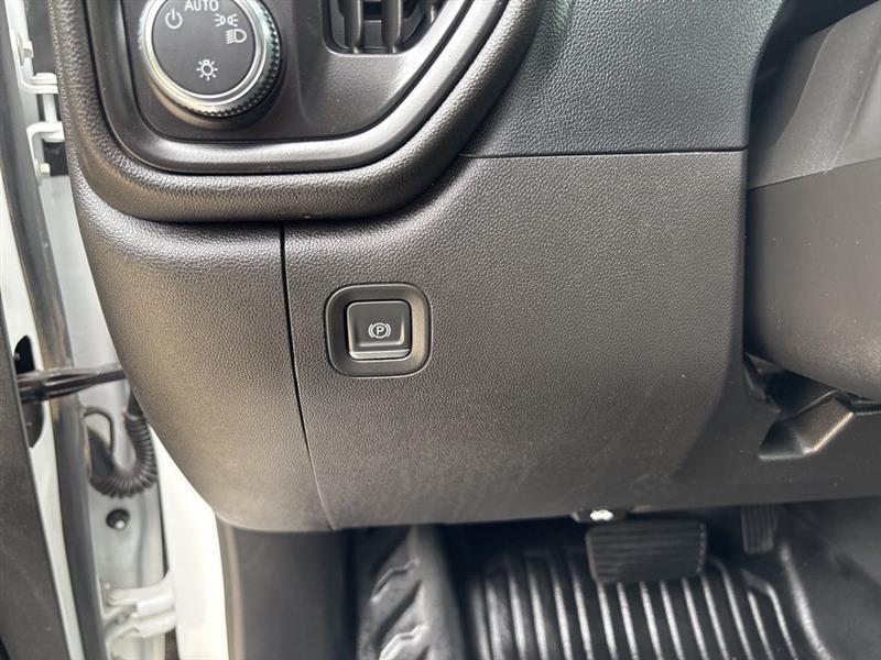 GMC Sierra 1500 Pro Double Cab 4WD 2023