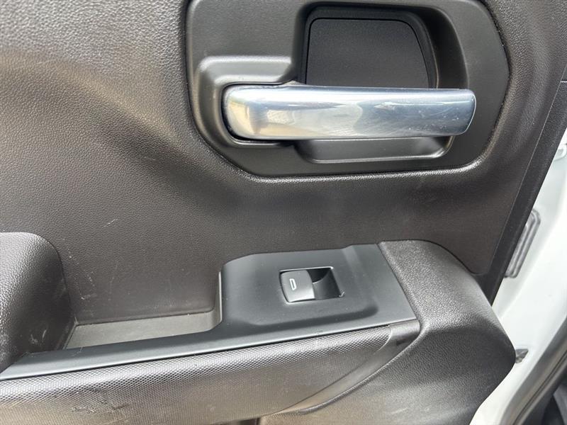 GMC Sierra 1500 Pro Double Cab 4WD 2023