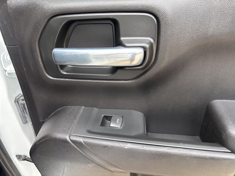 GMC Sierra 1500 Pro Double Cab 4WD 2023