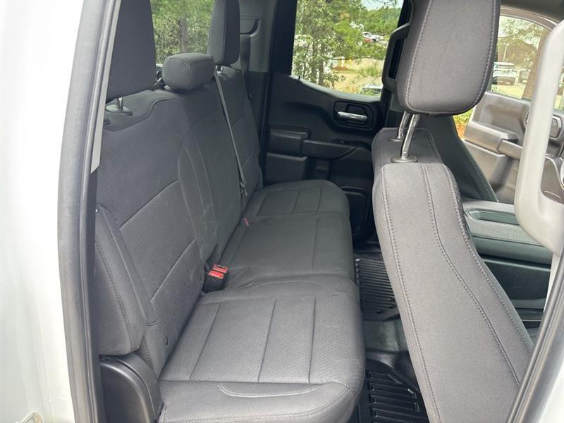 GMC Sierra 1500 Pro Double Cab 4WD 2023