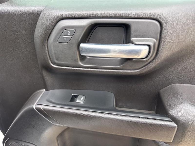 GMC Sierra 1500 Pro Double Cab 4WD 2023