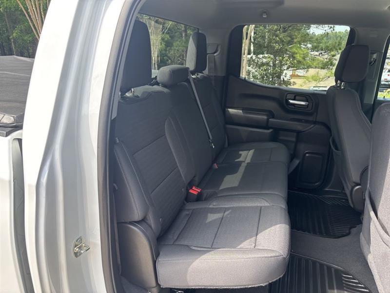 Chevrolet Silverado 1500 Trail Boss Custom Crew Cab 4WD 2023