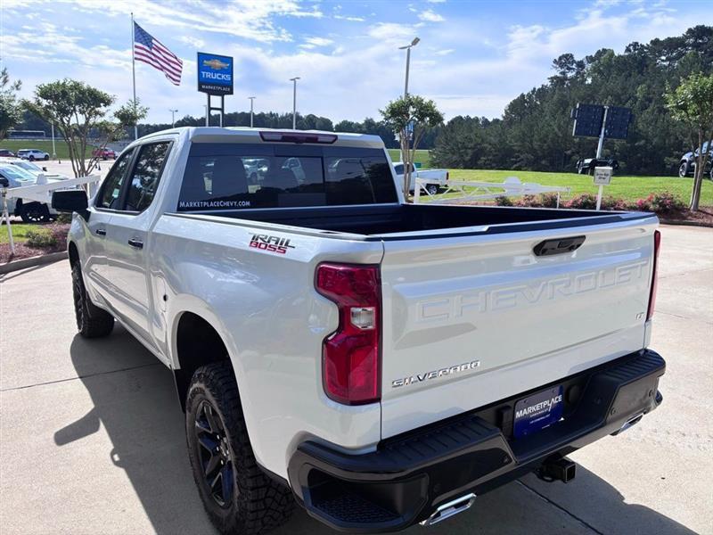 Chevrolet Silverado 1500 Trail Boss LT Crew Cab 4WD 2026