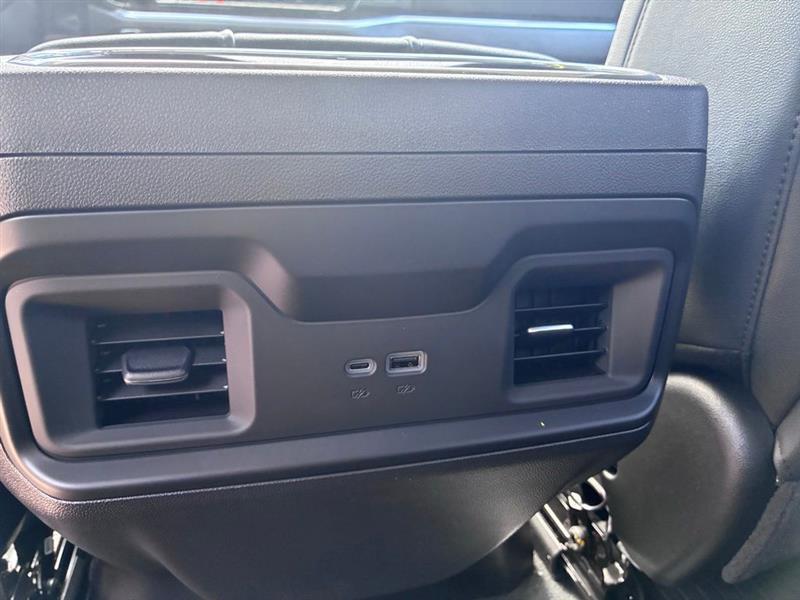 Chevrolet Silverado 1500 Trail Boss LT Crew Cab 4WD 2026