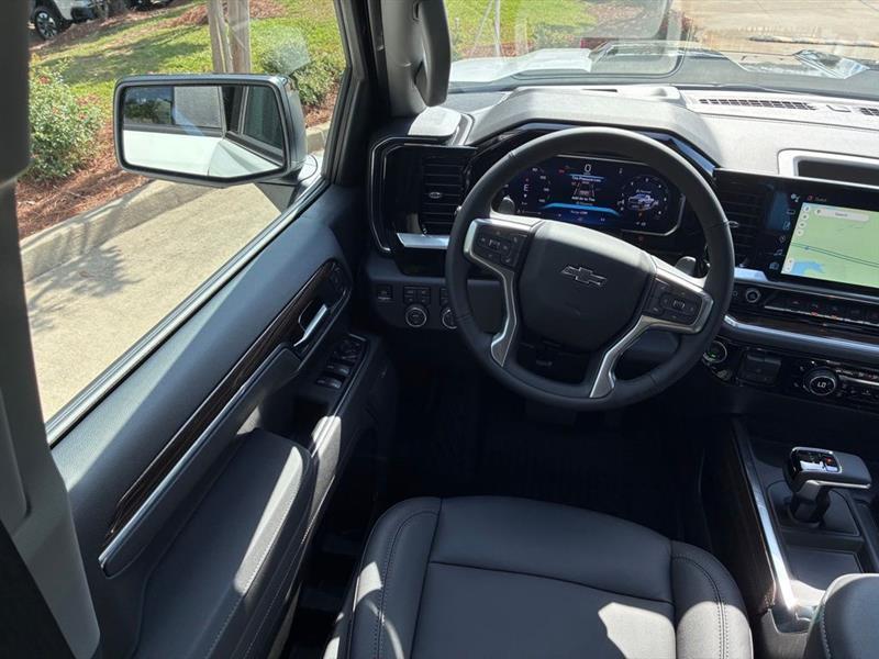 Chevrolet Silverado 1500 Trail Boss LT Crew Cab 4WD 2026