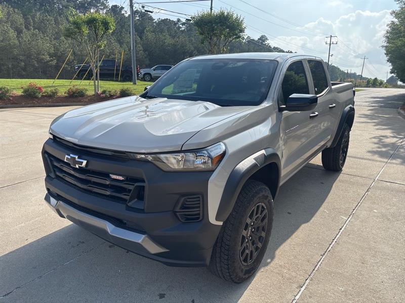 Chevrolet Colorado Trail Boss Crew Cab 4WD 2026