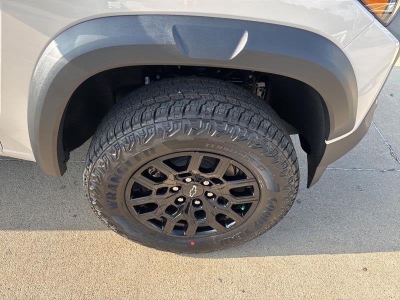 Chevrolet Colorado Trail Boss Crew Cab 4WD 2026