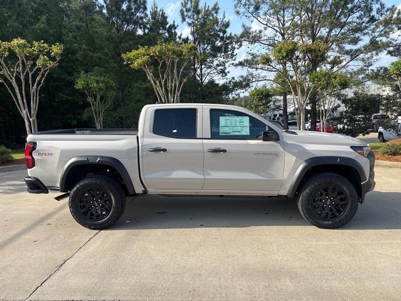 Chevrolet Colorado Trail Boss Crew Cab 4WD 2026
