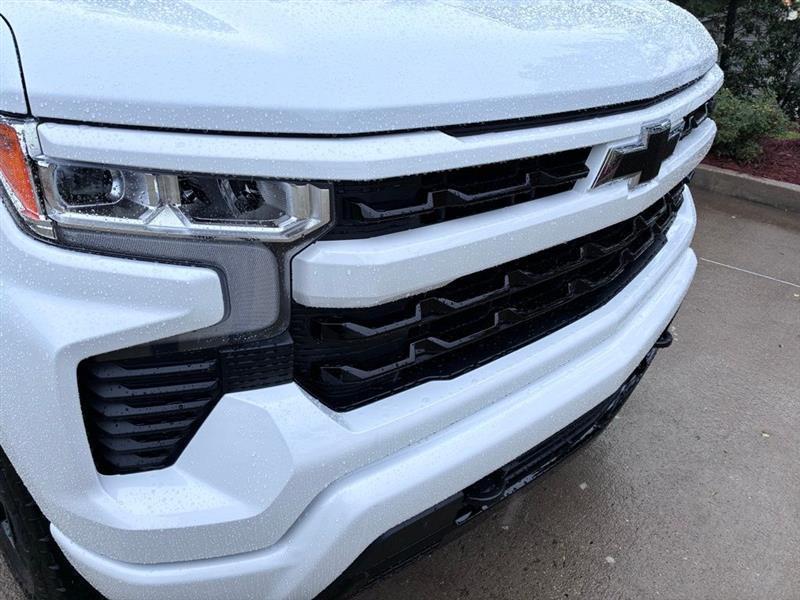 Chevrolet Silverado 1500 RST Crew Cab 4WD 2026
