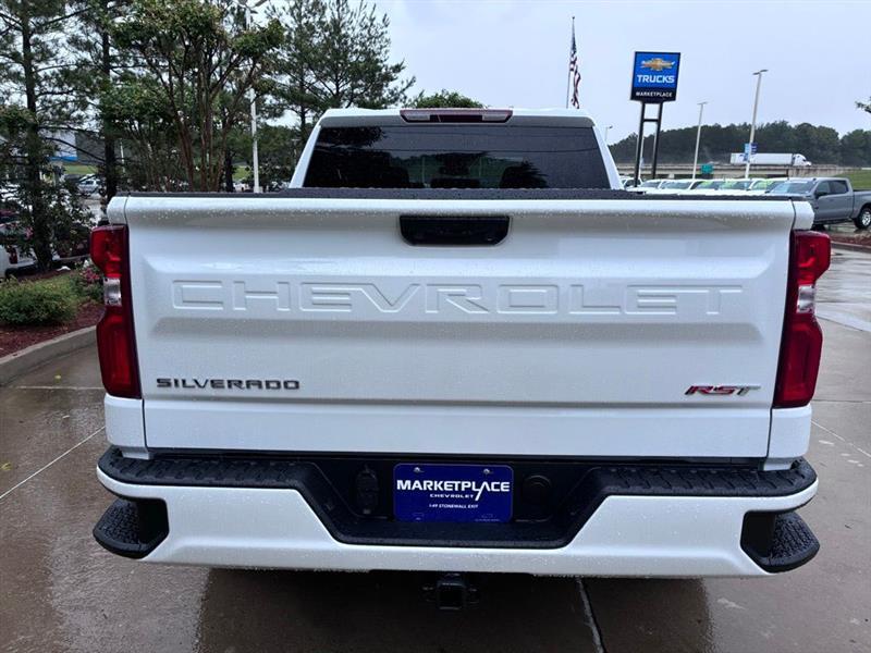 Chevrolet Silverado 1500 RST Crew Cab 4WD 2026