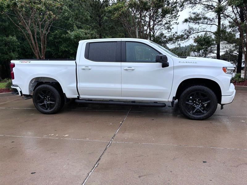 Chevrolet Silverado 1500 RST Crew Cab 4WD 2026