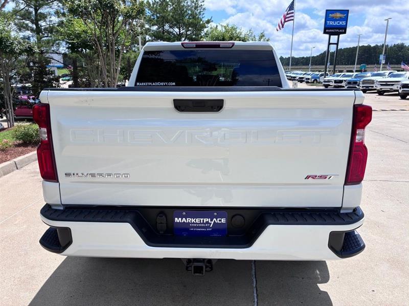 Chevrolet Silverado 1500 RST Crew Cab 4WD 2026