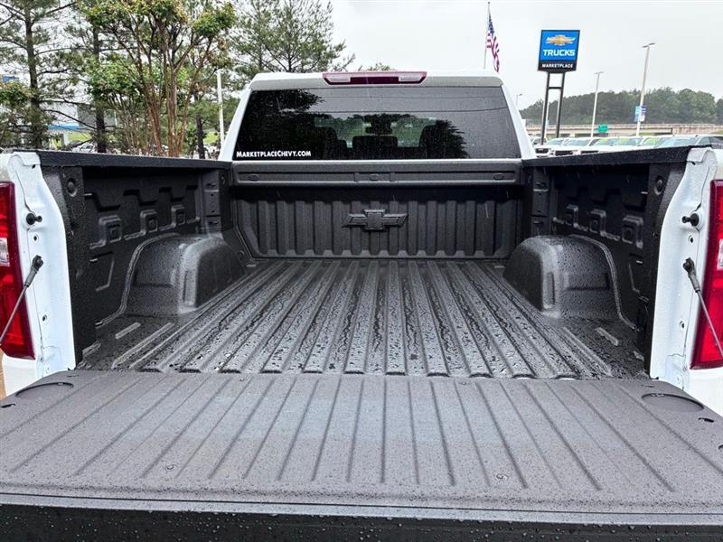 Chevrolet Silverado 1500 RST Crew Cab 4WD 2026