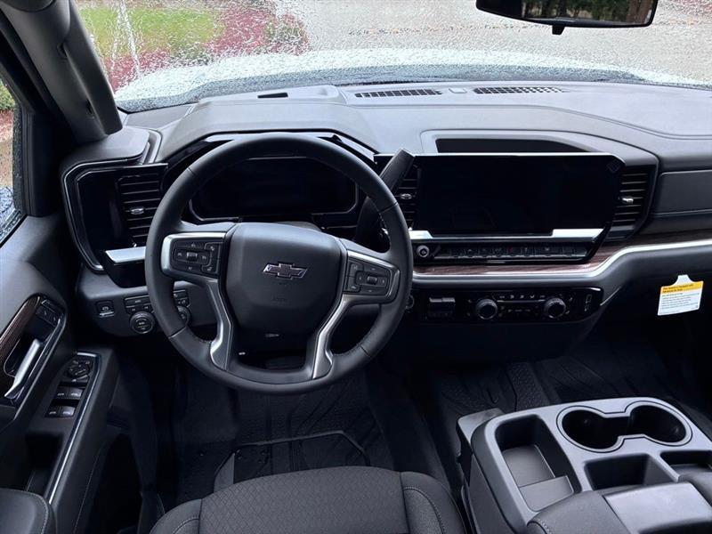 Chevrolet Silverado 1500 RST Crew Cab 4WD 2026
