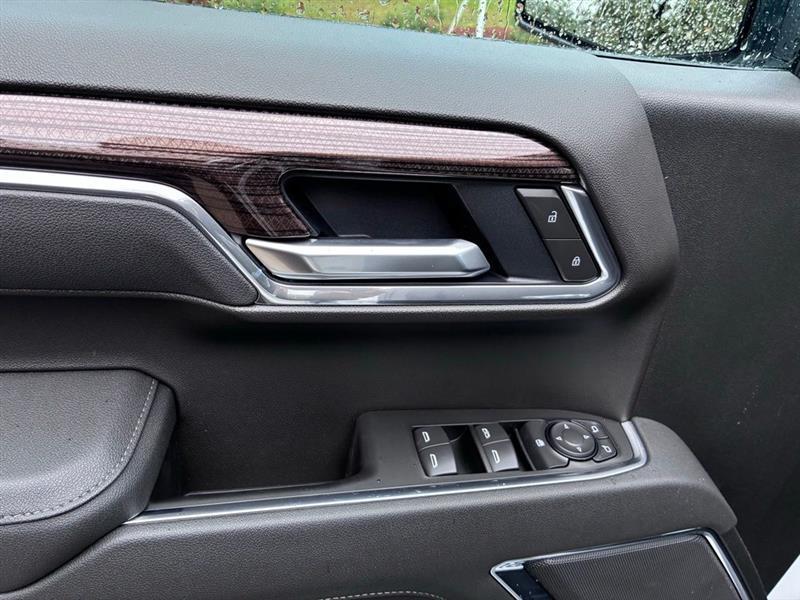 Chevrolet Silverado 1500 RST Crew Cab 4WD 2026