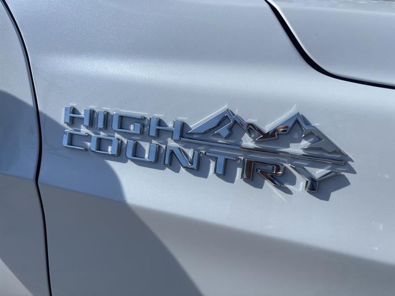Chevrolet Tahoe High Country 4WD 2026