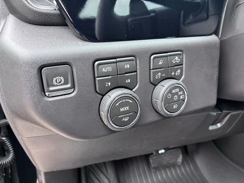 Chevrolet Silverado 1500 Trail Boss LT Crew Cab 4WD 2026