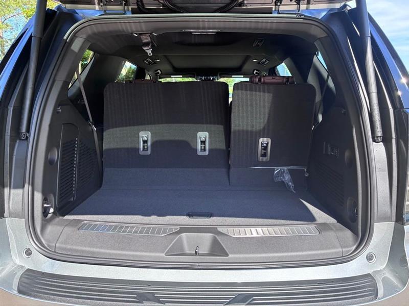Chevrolet Tahoe High Country 4WD 2026