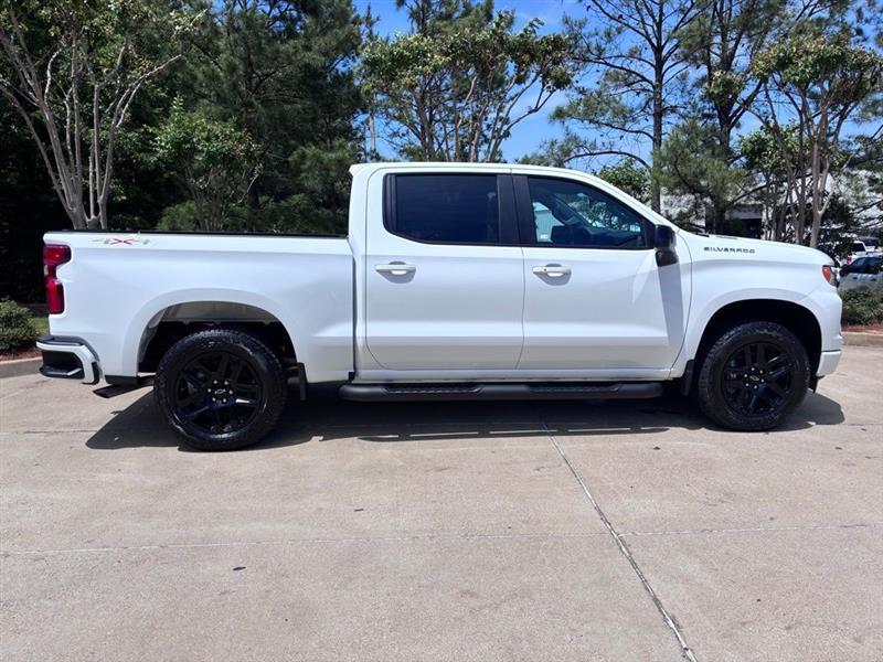 Chevrolet Silverado 1500 RST Crew Cab 4WD 2026