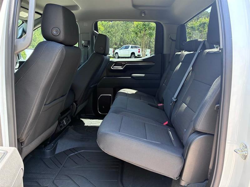 Chevrolet Silverado 1500 RST Crew Cab 4WD 2026