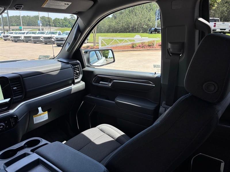 Chevrolet Silverado 1500 RST Crew Cab 4WD 2026