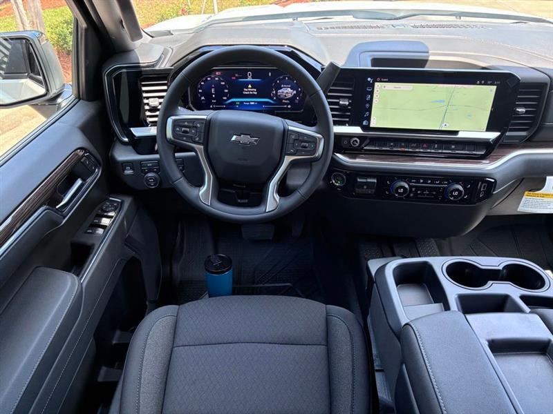 Chevrolet Silverado 1500 RST Crew Cab 4WD 2026