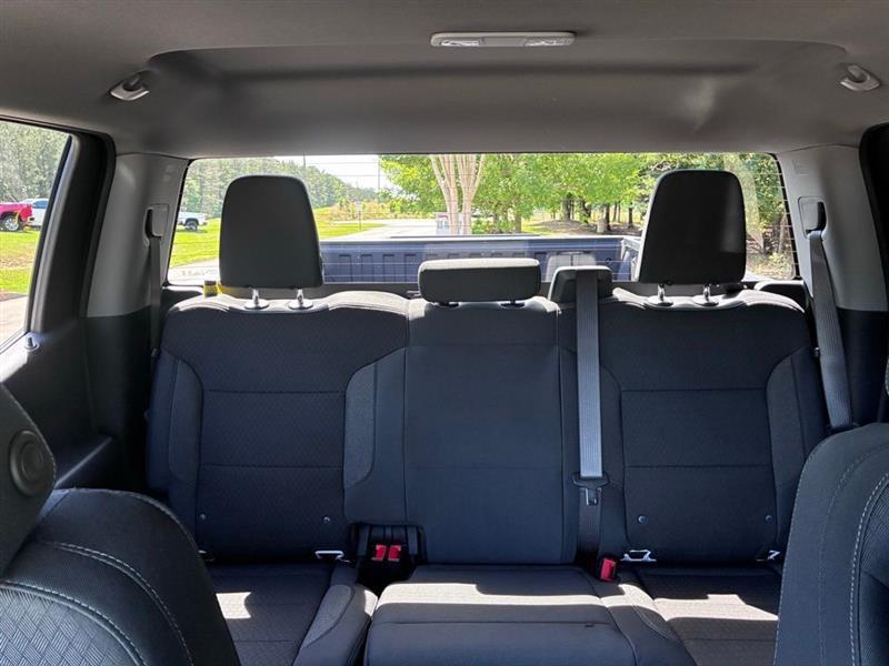 Chevrolet Silverado 1500 Trail Boss Custom Crew Cab 4WD 2026