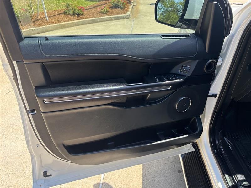 Ford Expedition  2020