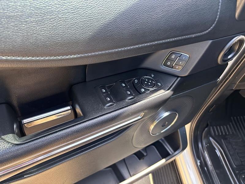 Ford Expedition  2020