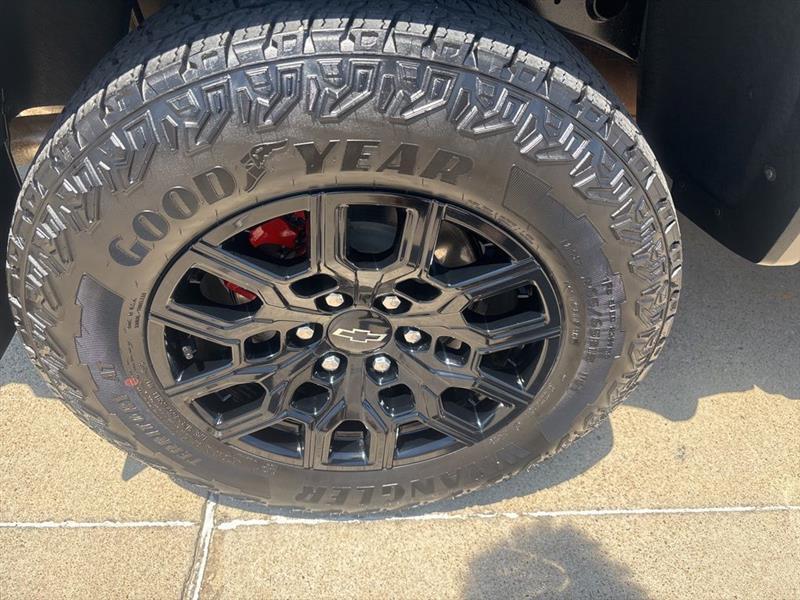 Chevrolet Colorado Trail Boss Crew Cab 4WD 2024