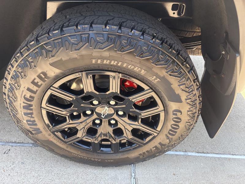 Chevrolet Colorado Trail Boss Crew Cab 4WD 2024