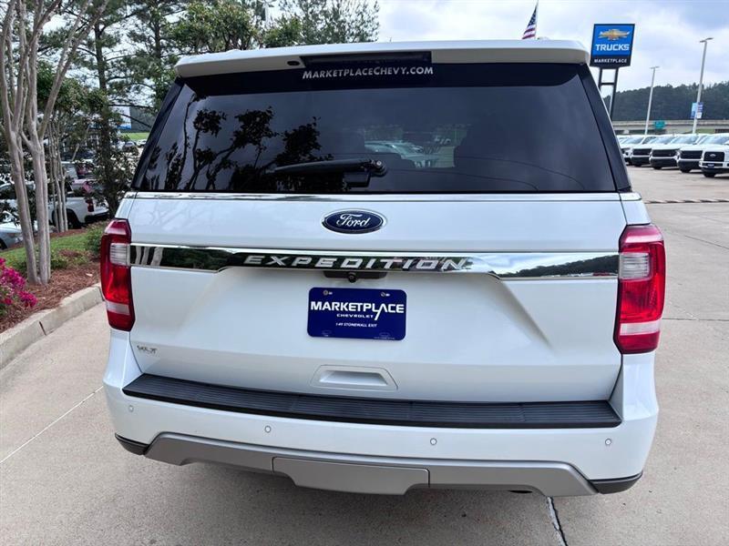 Ford Expedition XLT 2021