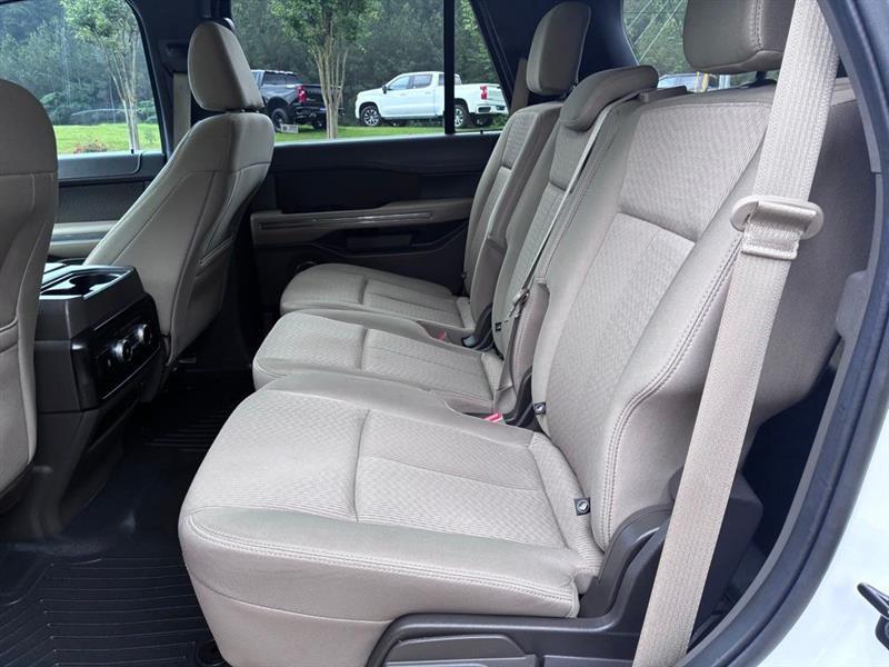 Ford Expedition XLT 2021