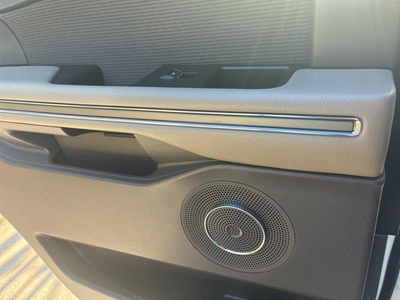 Ford Expedition XLT 2021