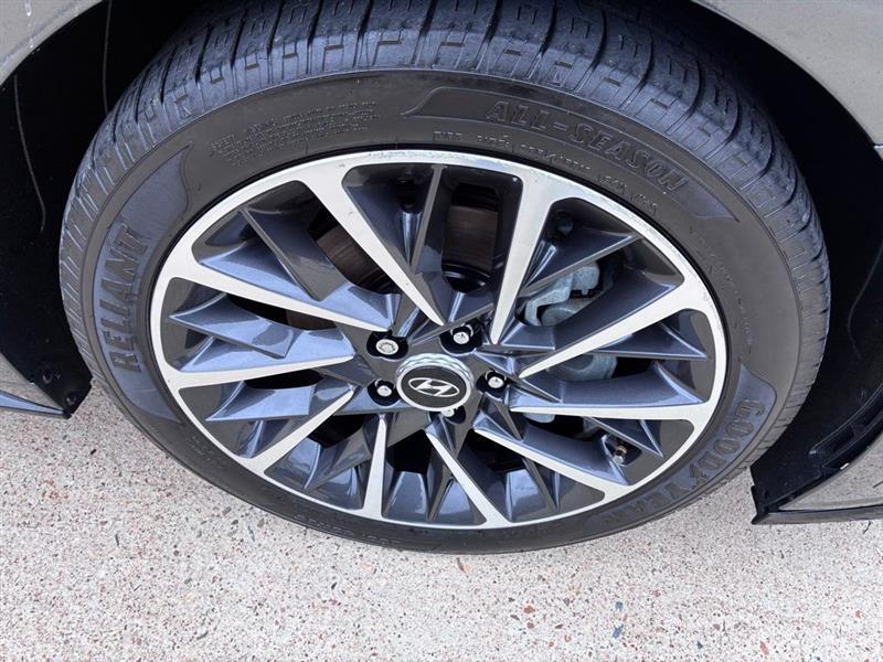 Hyundai Sonata Limited 2022