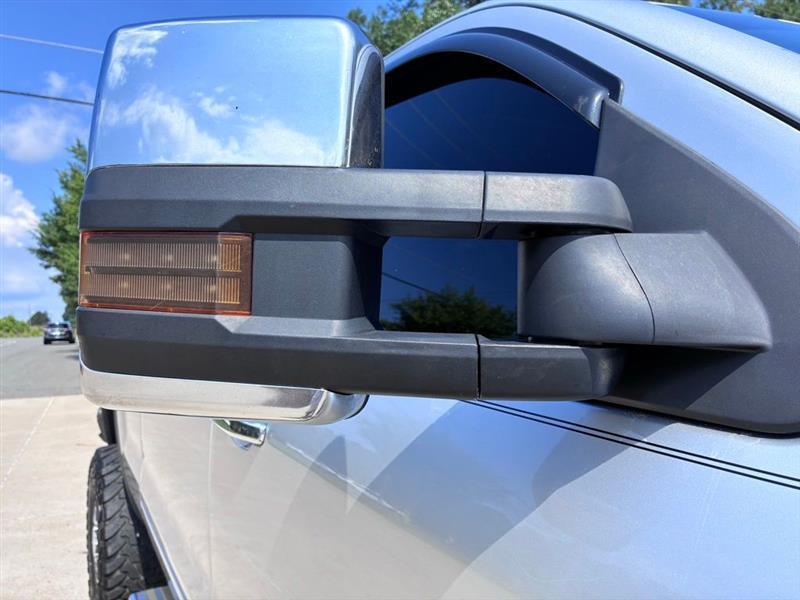 GMC Sierra 2500HD SLT Crew Cab 4WD 2015