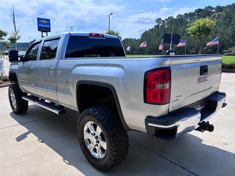 GMC Sierra 2500HD SLT Crew Cab 4WD 2015