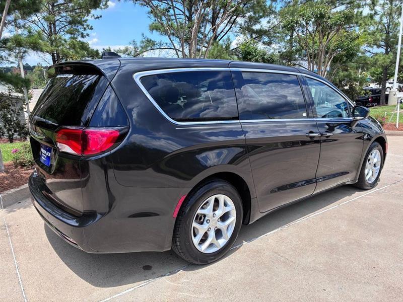 Chrysler Pacifica Touring Plus 2018