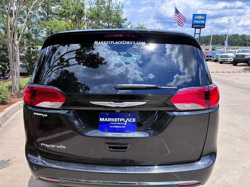 Chrysler Pacifica Touring Plus 2018