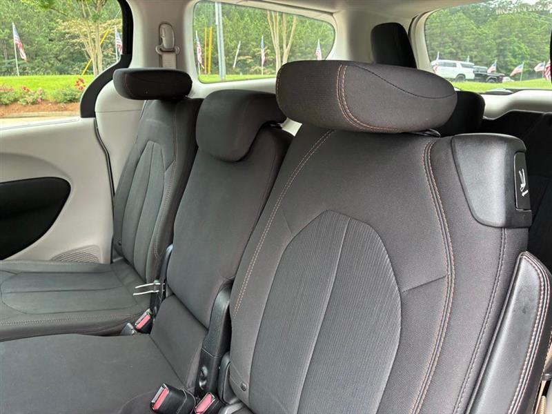 Chrysler Pacifica Touring Plus 2018