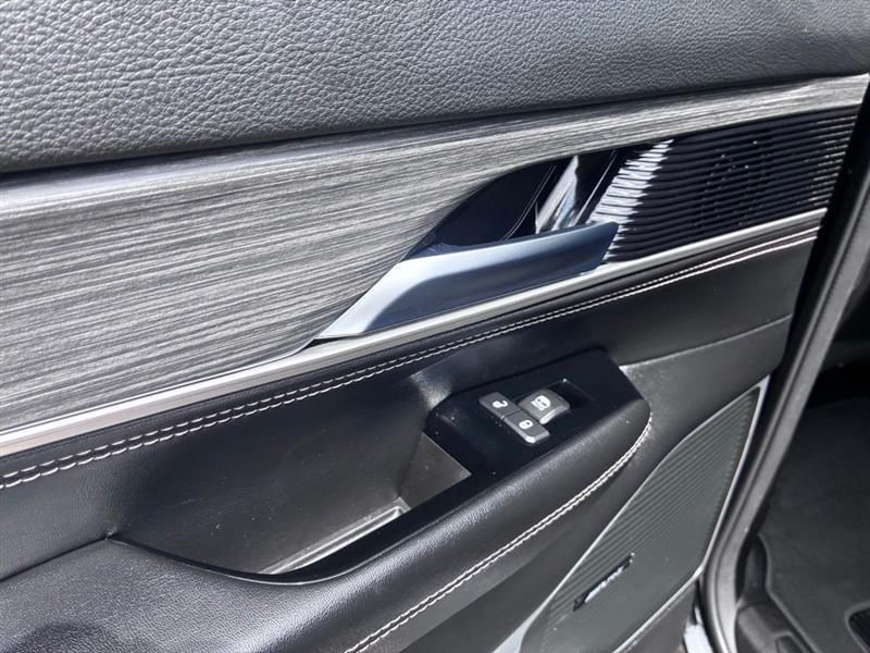 Jeep Wagoneer Series II 2024