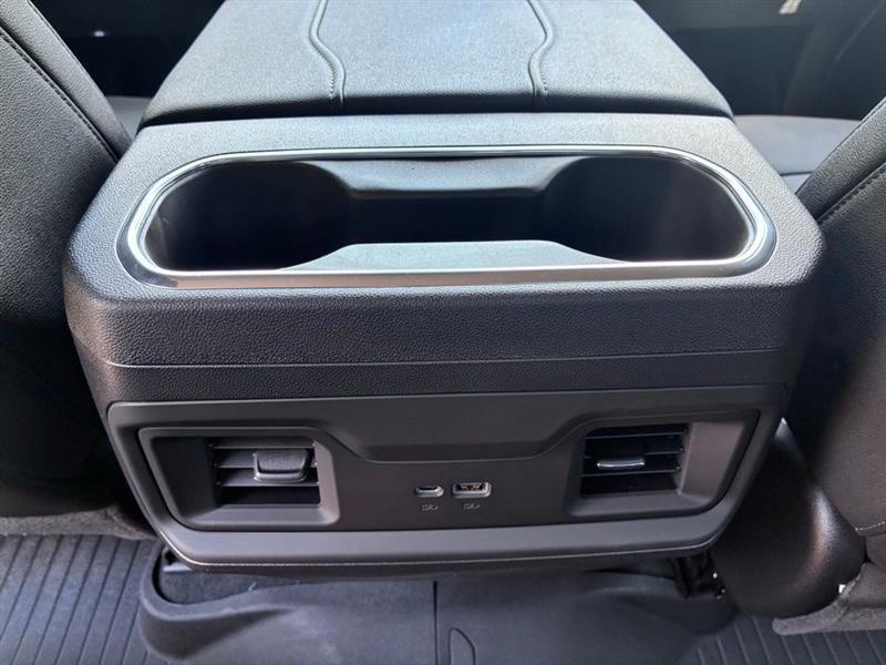 Chevrolet Silverado 1500 Trail Boss LT Crew Cab 4WD 2026