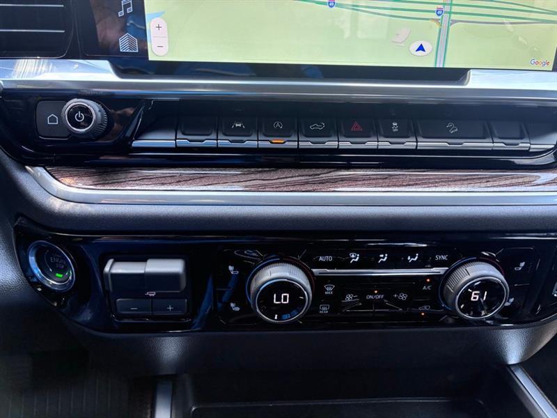 Chevrolet Silverado 1500 Trail Boss LT Crew Cab 4WD 2026