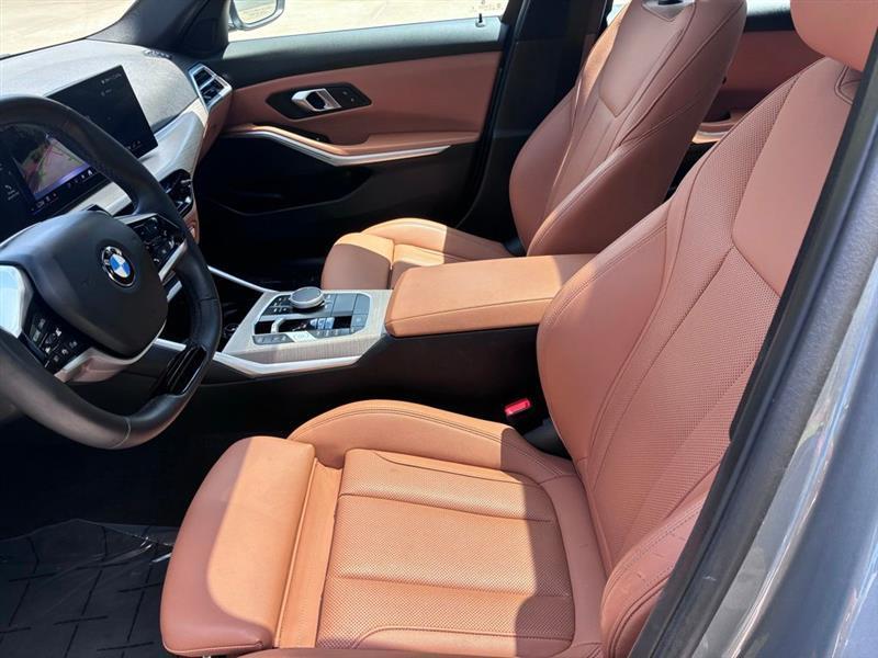 BMW 3-Series 330i 2025