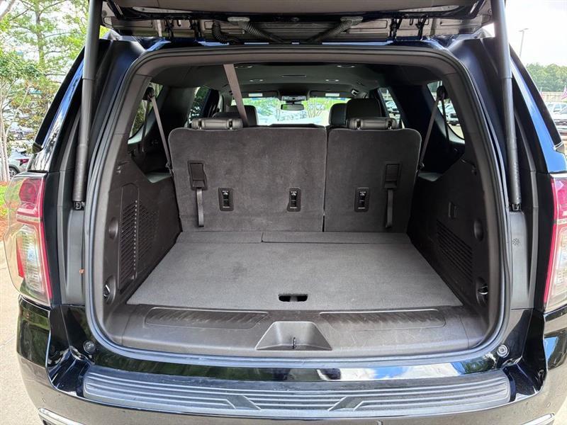 Chevrolet Suburban LT 2WD 2024