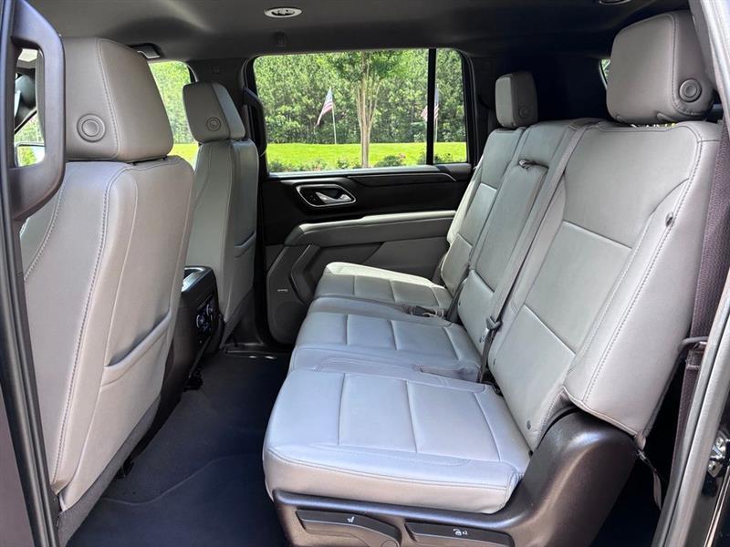 Chevrolet Suburban LT 2WD 2024