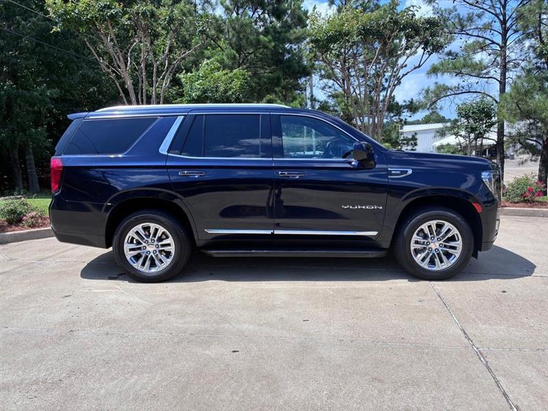 GMC Yukon SLT 2WD 2024