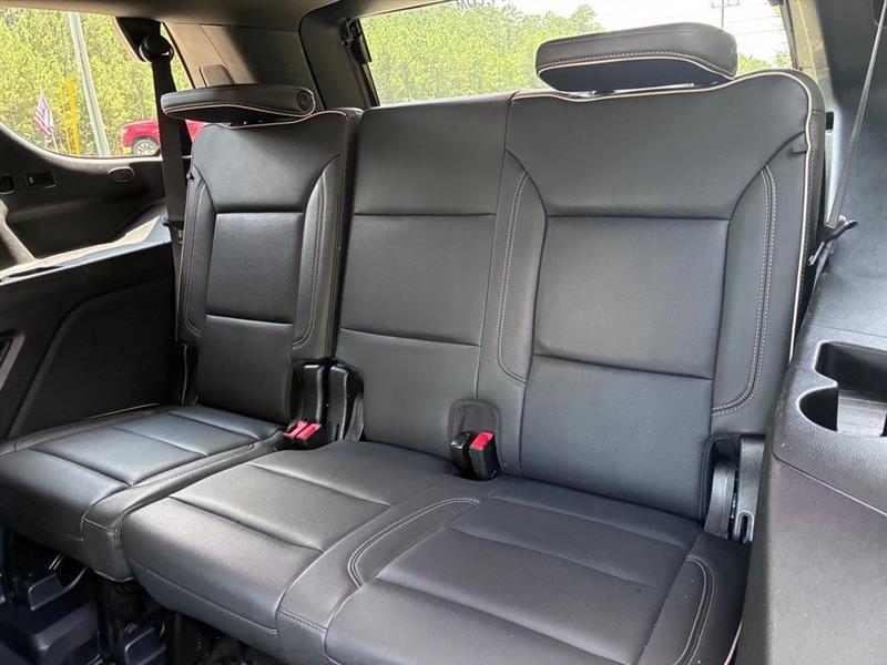 GMC Yukon SLT 2WD 2024