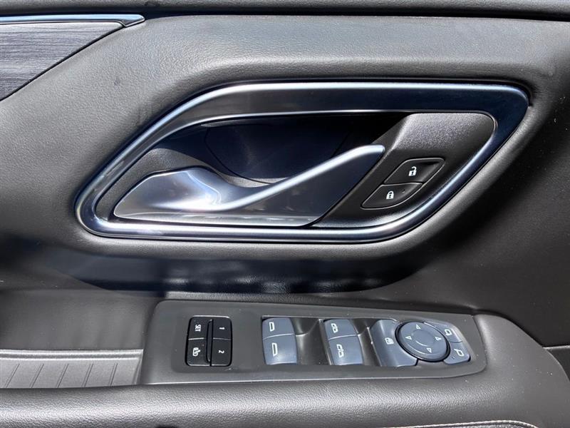 GMC Yukon SLT 2WD 2024