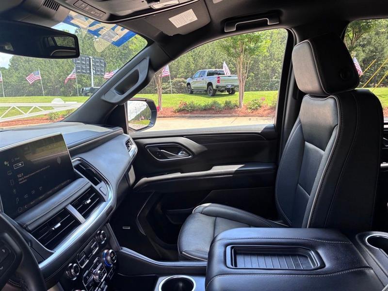 GMC Yukon SLT 2WD 2024